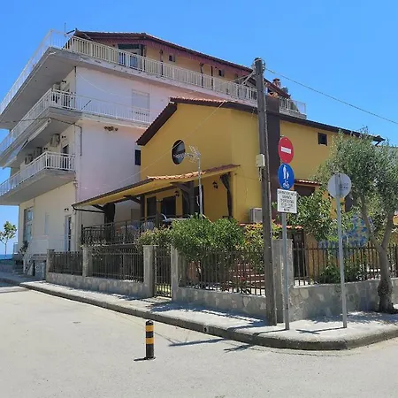 Amaranti Luxury Vrasná