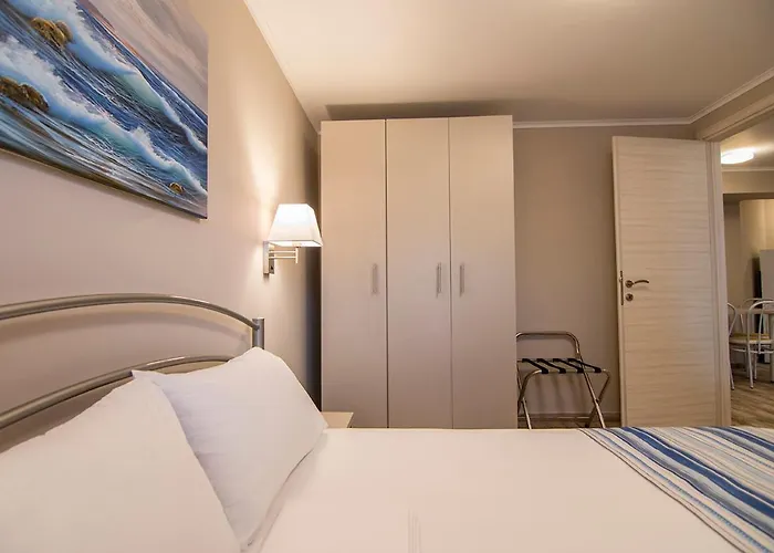 Amaranti Luxury Aparthotel 3*