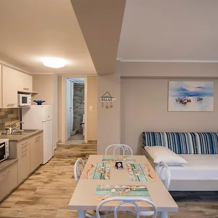 Amaranti Luxury Aparthotel 3*