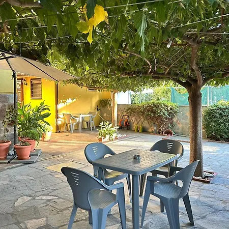 Amaranti Luxury